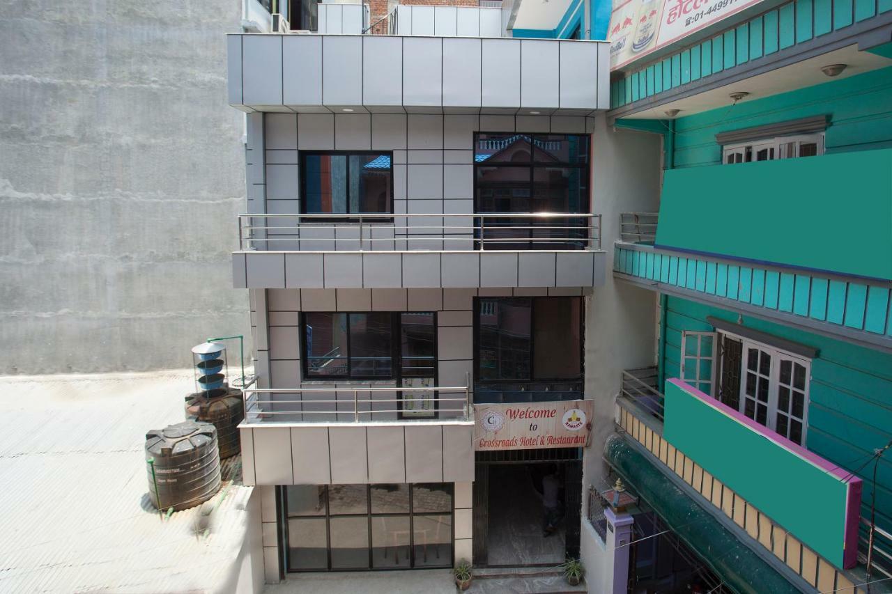 Hotel Crossroads Kathmandu Bagian luar foto