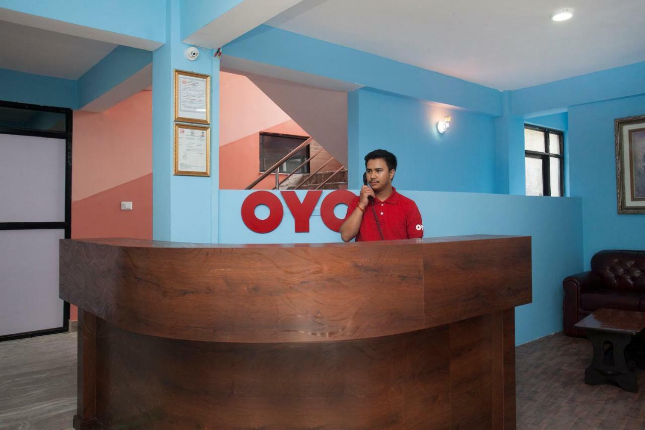 Hotel Crossroads Kathmandu Bagian luar foto