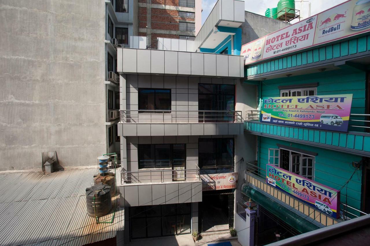 Hotel Crossroads Kathmandu Bagian luar foto